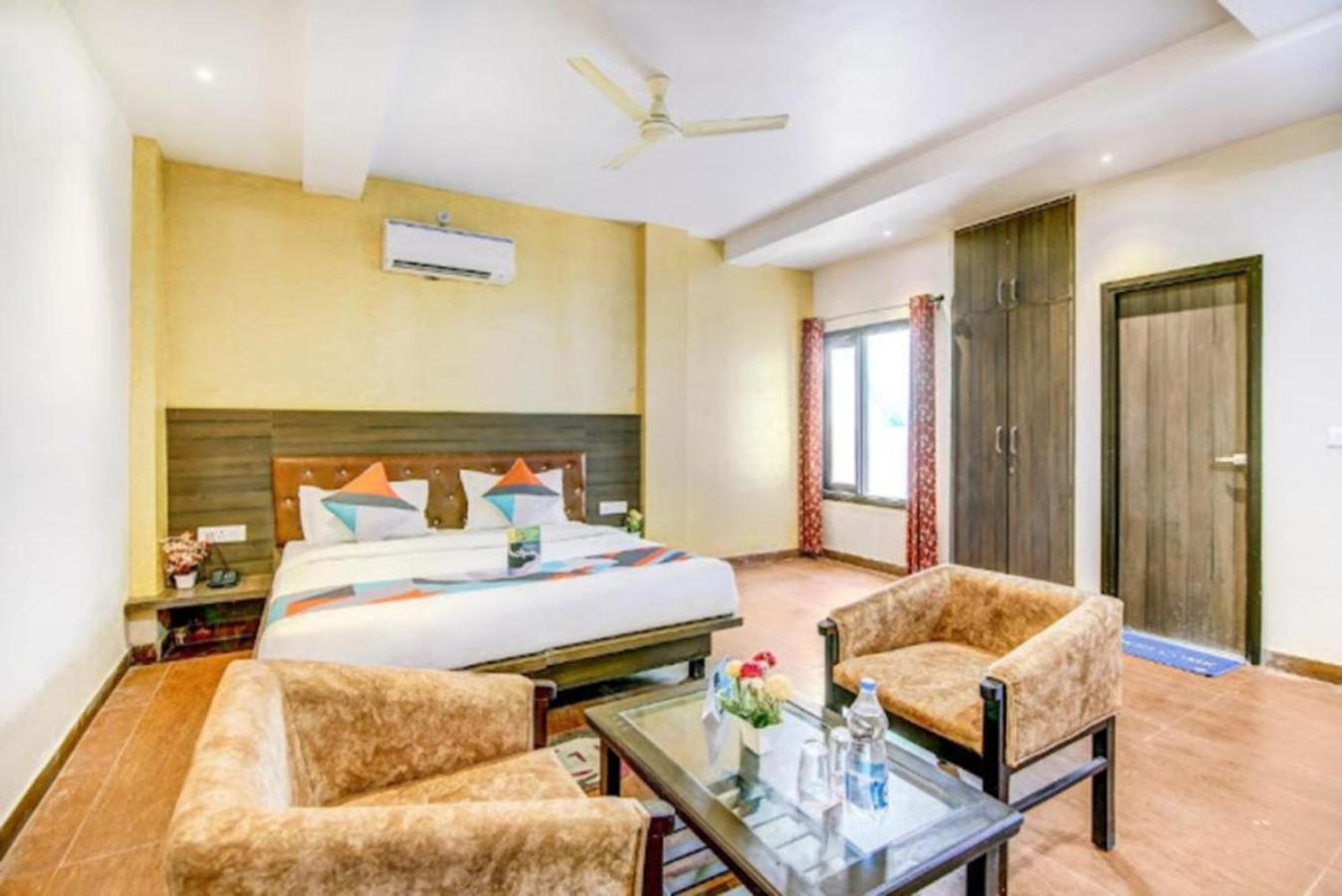 Hotel Gayatri Palace