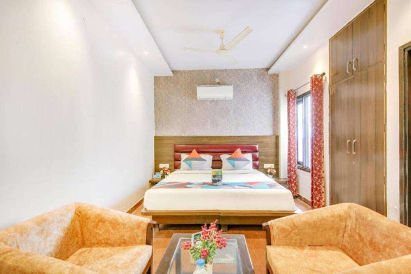 Gayatri Palace
